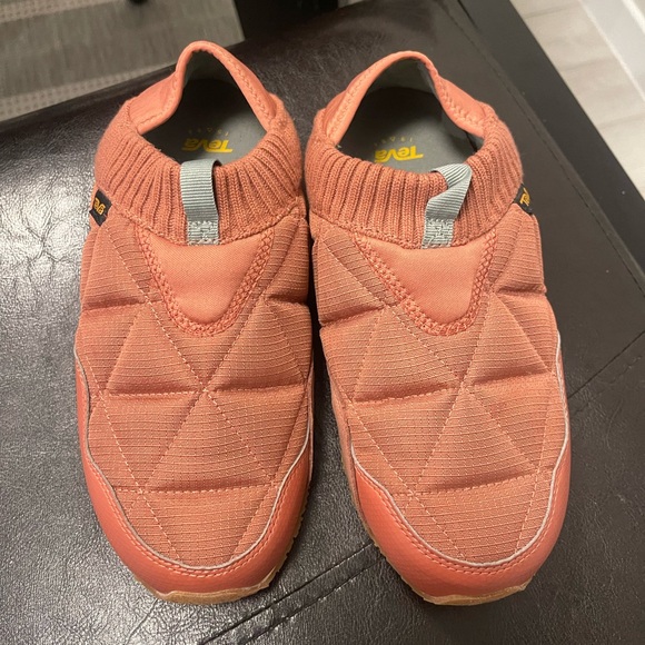 Teva Women's Re Ember Moc Slippers US 7 - Picture 3 of 5